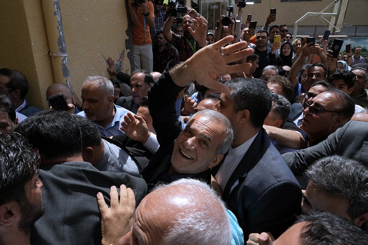AP : Iran's Reformist Candidate Masoud Pezeshkian |